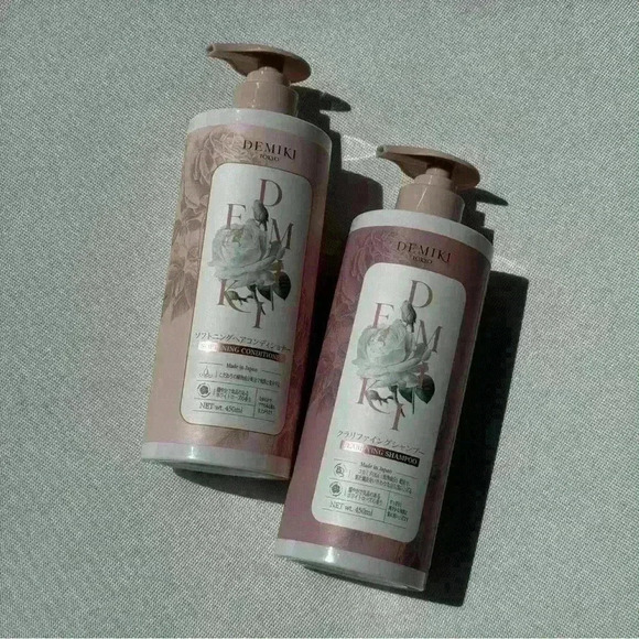 NWT Demiki Clarifying Shampoo + Softening Conditioner Haircare - Picture 2 of 4